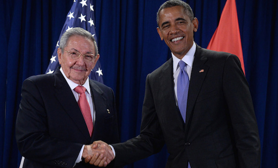 Barcak Obama and Raul Castro