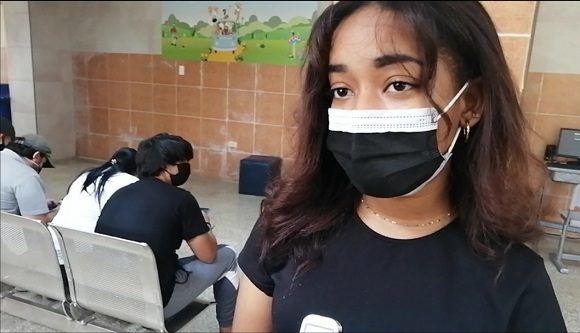 niña vacunacion pediatrica 580x333